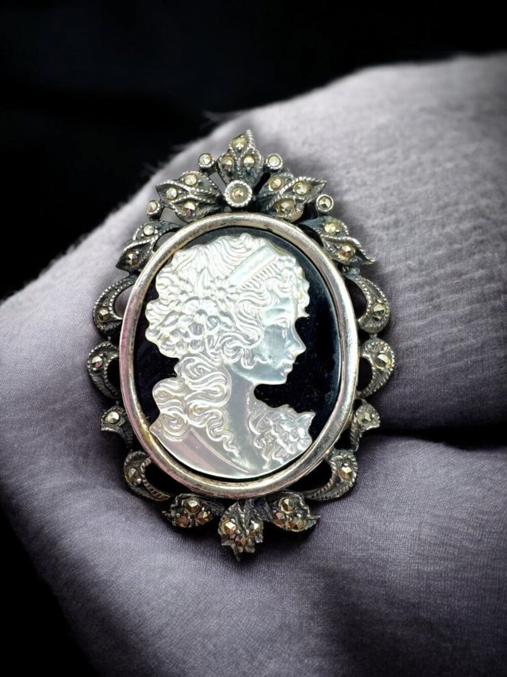 Art Deco Sterling Silver Cameo Brooch Pendant Marcasite Mother Of Pearl